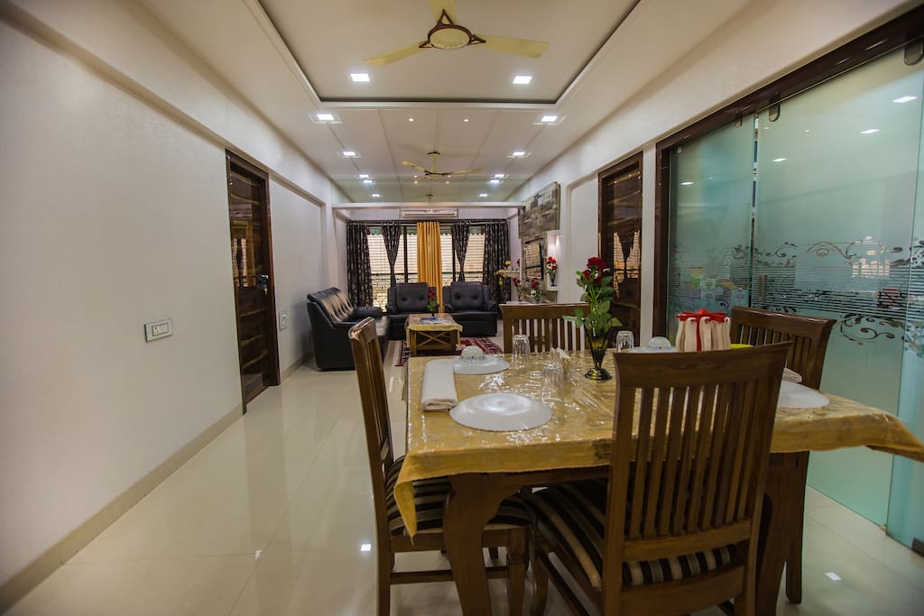 Shared dining room