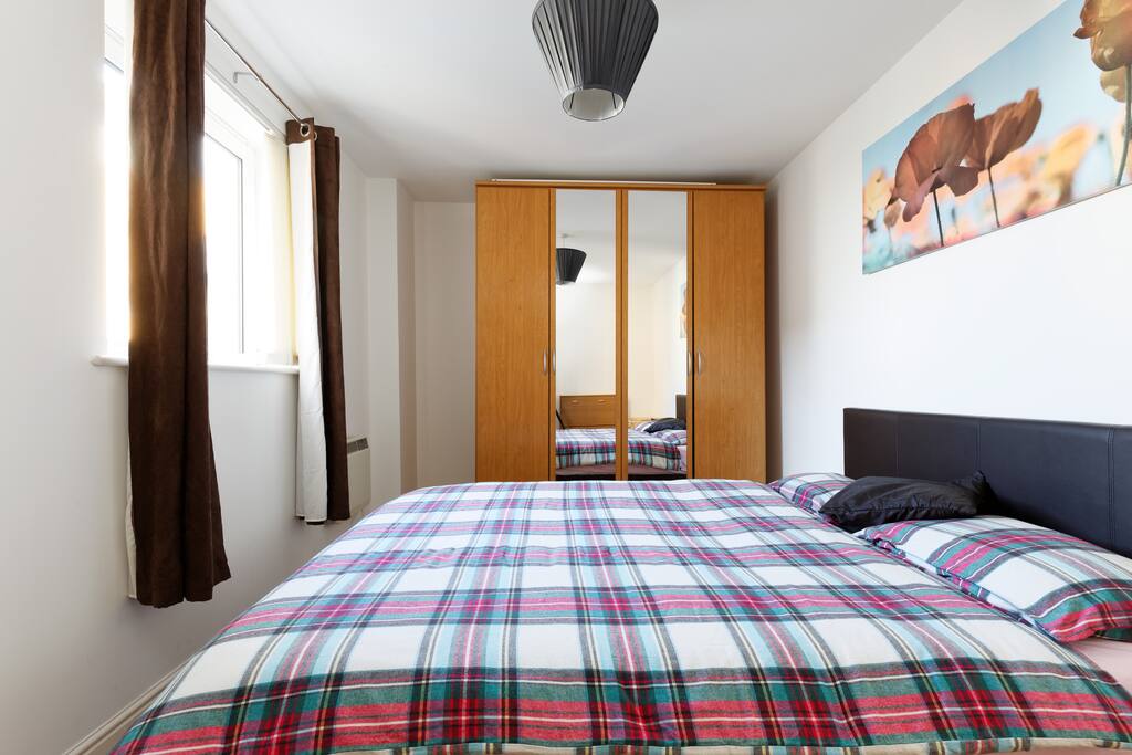 Ample of storage space to keep your belongings