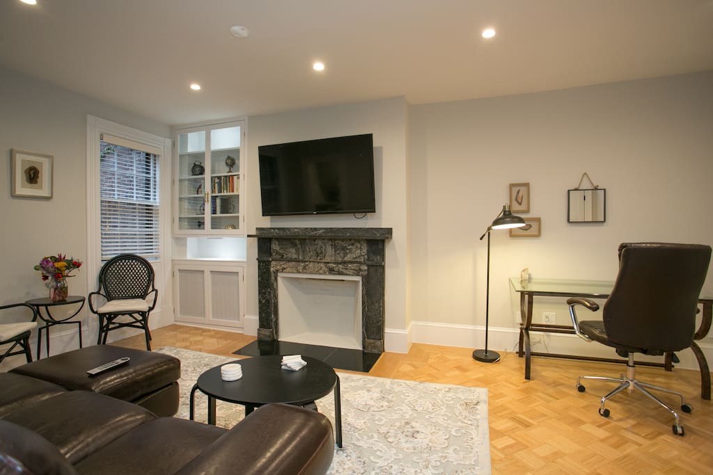 Ample room for your business group or family in our living room and kitchen.