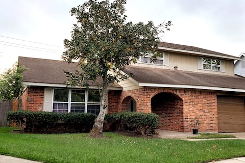 Indianfalls Haven 5BR/2.5B