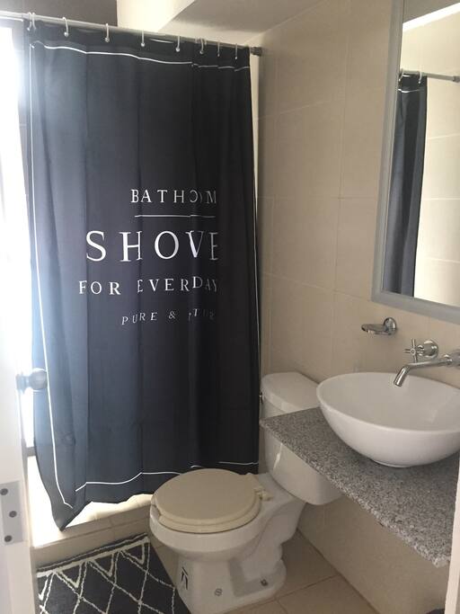 Private bathroom, main room