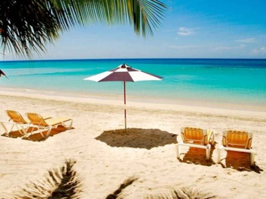 View from Front Door...the most direct Beachfront location on West Bay