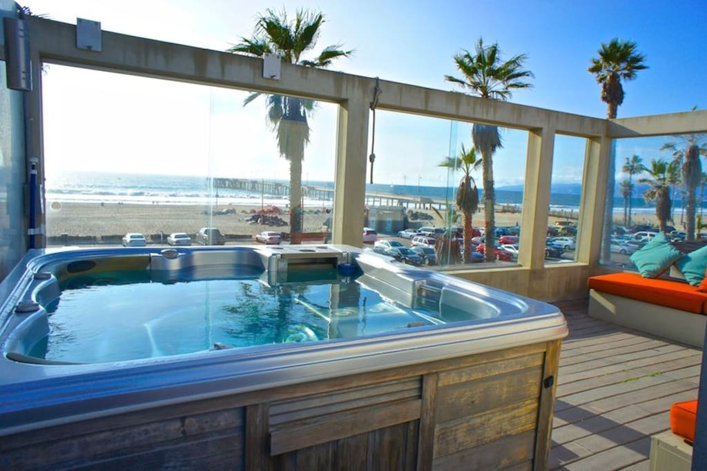 Rooftop Deck with Hot Tub
