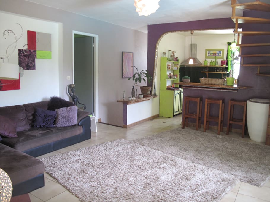 le salon spacieux