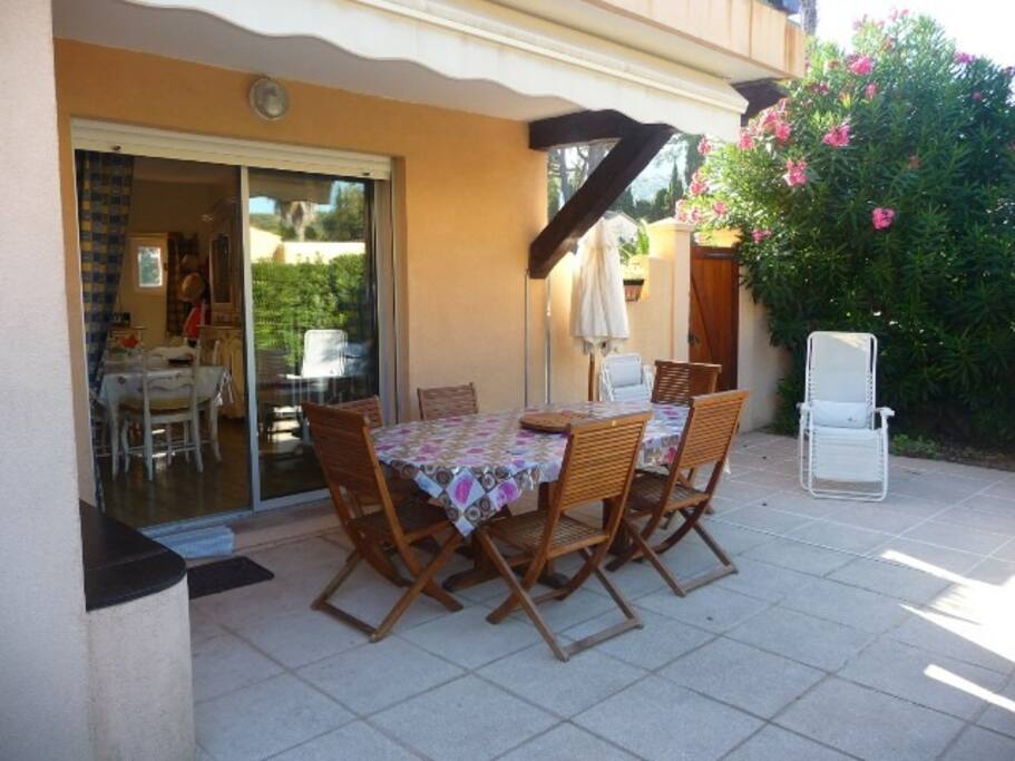 Terrasse du rez de chaussée