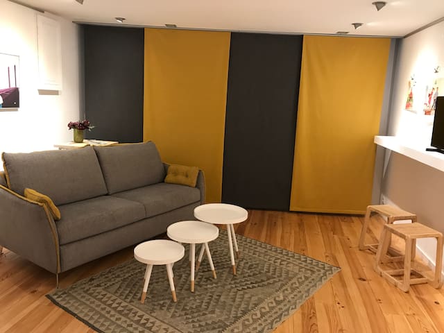 TWO IN ONE “Arty” & “Vintage”