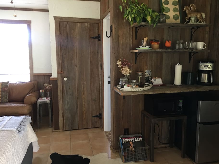 Kitchenette in main queen room