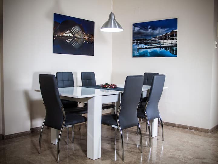 #L'adosat Beach House - Valencia