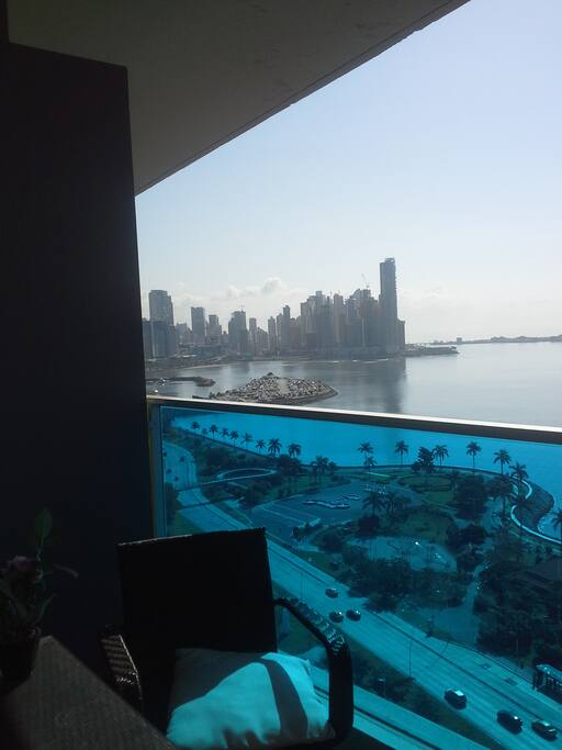 HERMOSA VISTA AL MAR Y A LA CIUDAD