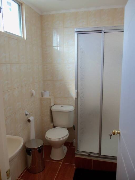 2 Baños equipados