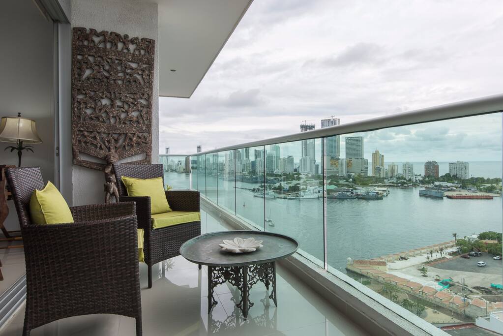 balcony
