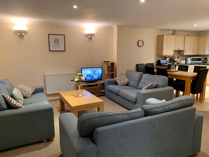 4 Bedroom House on a 4star holiday resort Houses for Rent in Newquay