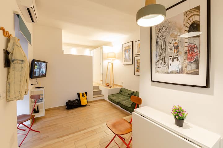 Contemporary Rome Studio Walkable & Metro-friendly - Roma