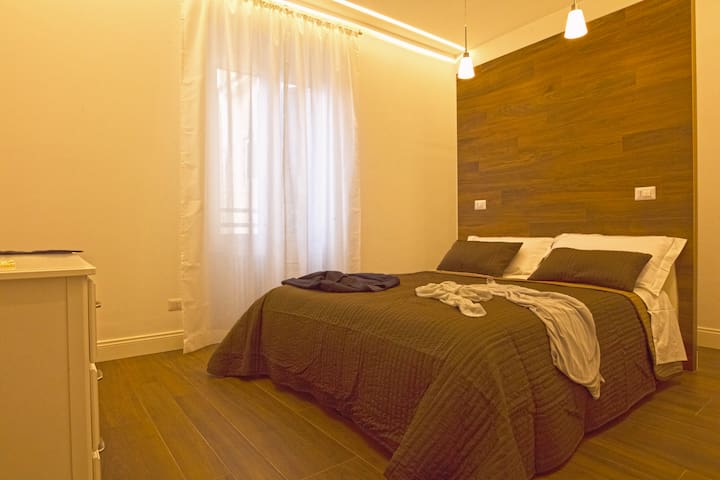 La Dimora di Flo – appartamento nel cuore di Roma gallery image 4