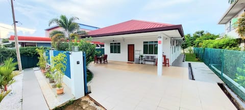 35B KK Sabah Private City Homestay Happy House - Cozy Home