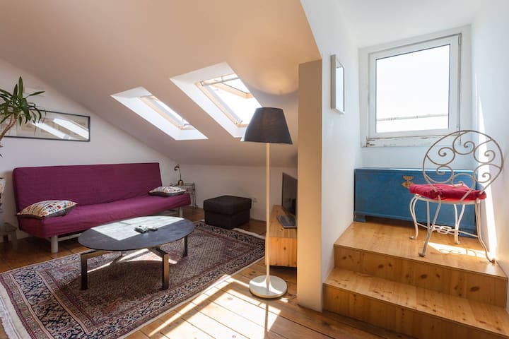 Sea View Apartment, Lisbon