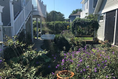 Crystal Beach  carriage house