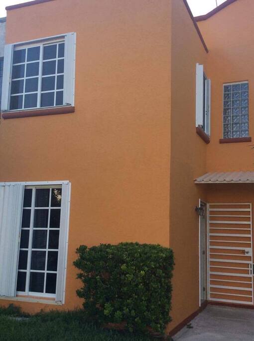 beautiful little house.