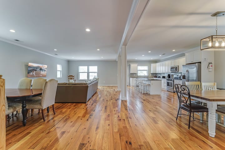 Spectacular & Spacious Point Pleasant Beach Home
