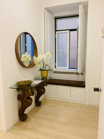 Lisbon Heart - Typical Portuguese Apartment