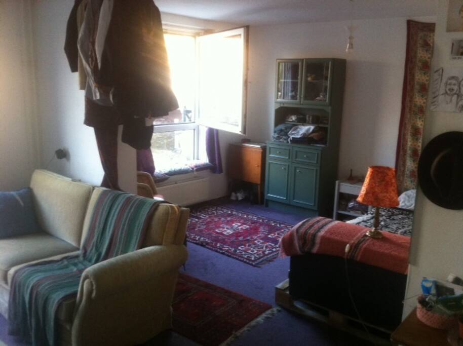 Overview room
