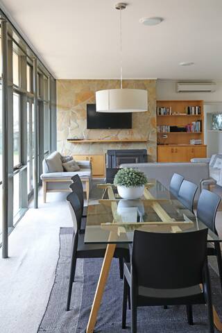 Managers House – Yarra Glen Hotel gallery image 5