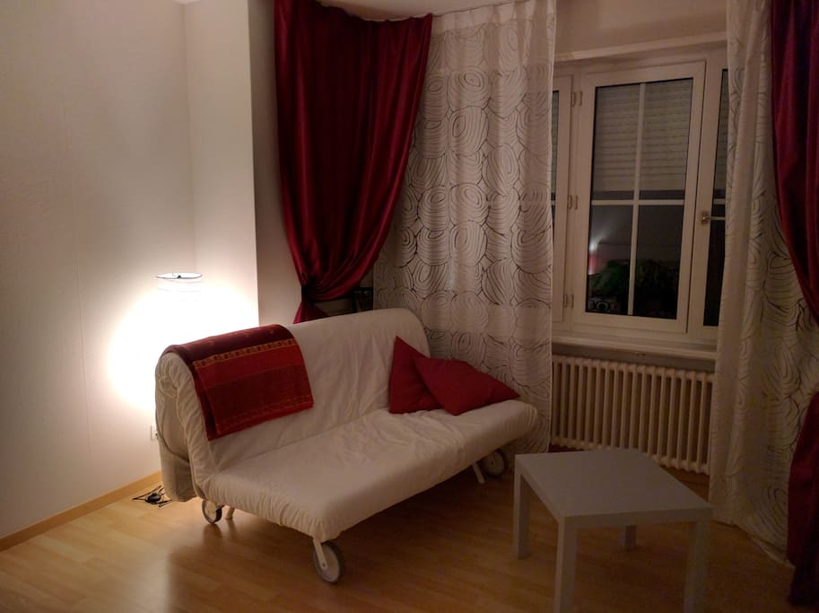 Feel free to use the sofa bed in the bedroom if you prefer 2 separate beds