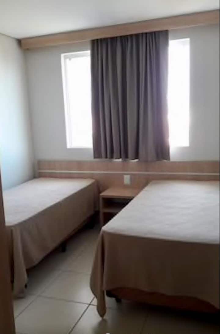 ოთახი 2 საწოლით (ერთადგილიანი)