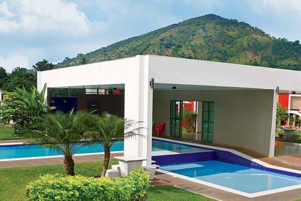 Wil's Beautiful Casa Houses for Rent in Nejapa, San Salvador, El Salvador
