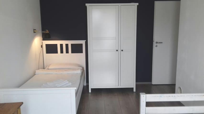 Airbnb Sankt Augustin Vacation Rentals Places To Stay