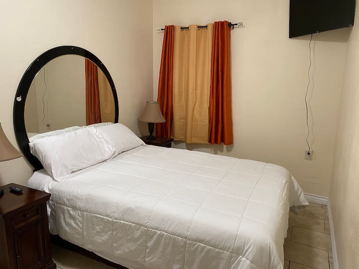 غرفة النوم رقم1