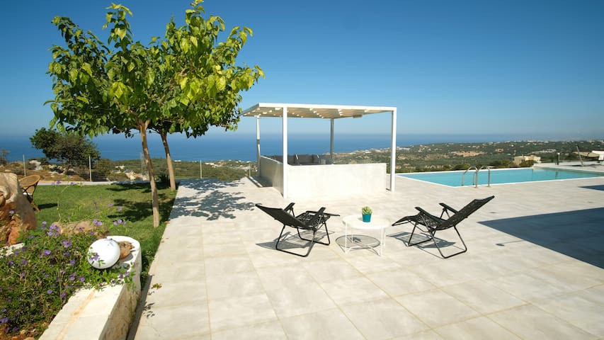 Mia crete managed Airbnb listing 3