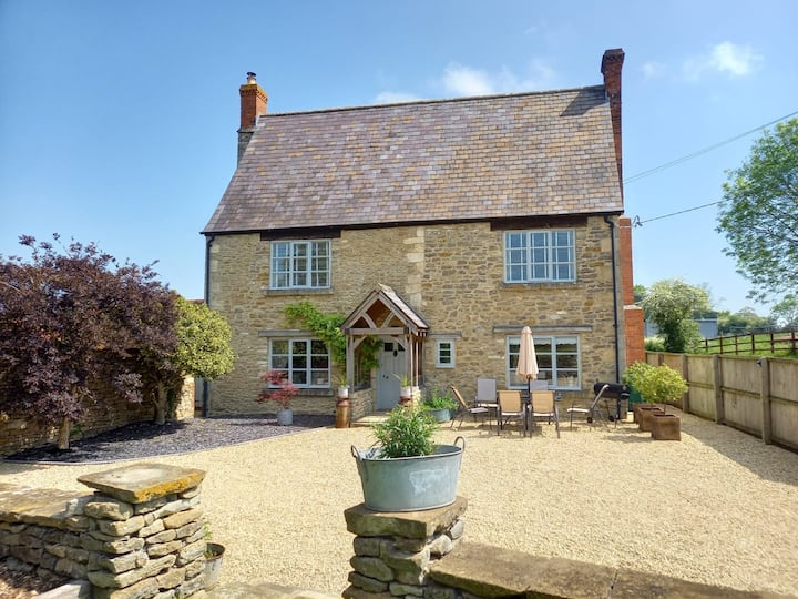 Seend Cleeve Vacation Rentals & Homes England, United Kingdom Airbnb