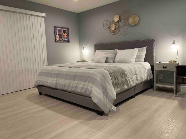 Peaceful Pool in 4BR w/ BBQ, Patio, and Near Strip gallery image 4