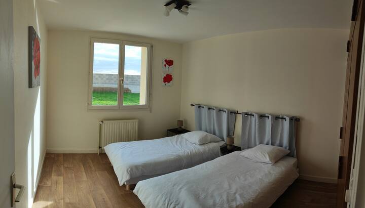 Habitación con 2 camas individuales modulares dobles 