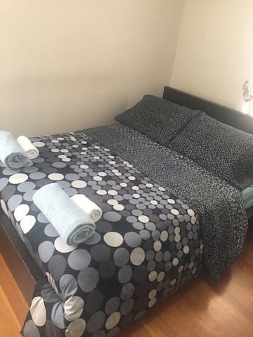 Private Cozy Room in the Heart of Cambridge #1