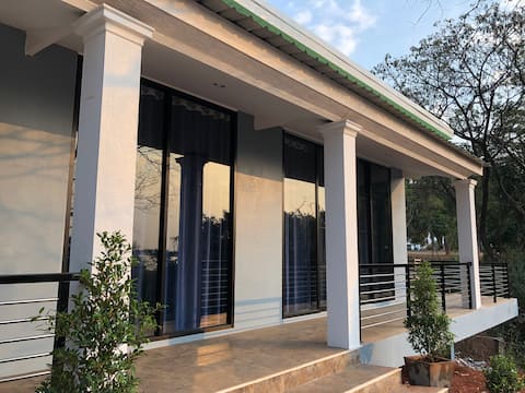 Mekong Villa μακράς/βραχυπρόθεσμης ενοικίασης $ 912 ανά μήνα