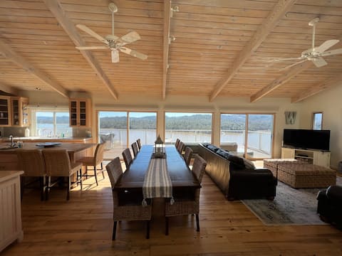 Stairway to Naci Heaven,WiFi, Dock, Pet Friendly