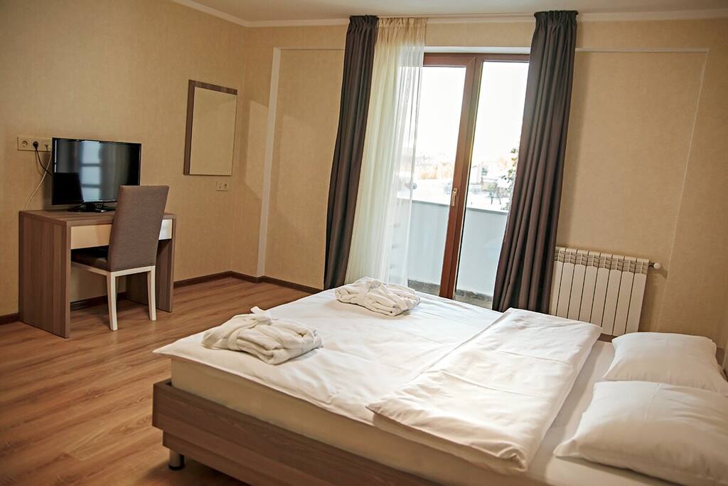 Cosy room in the mountains - ideal for vacation.
Уютная комната в горах - идеально для отпуска.