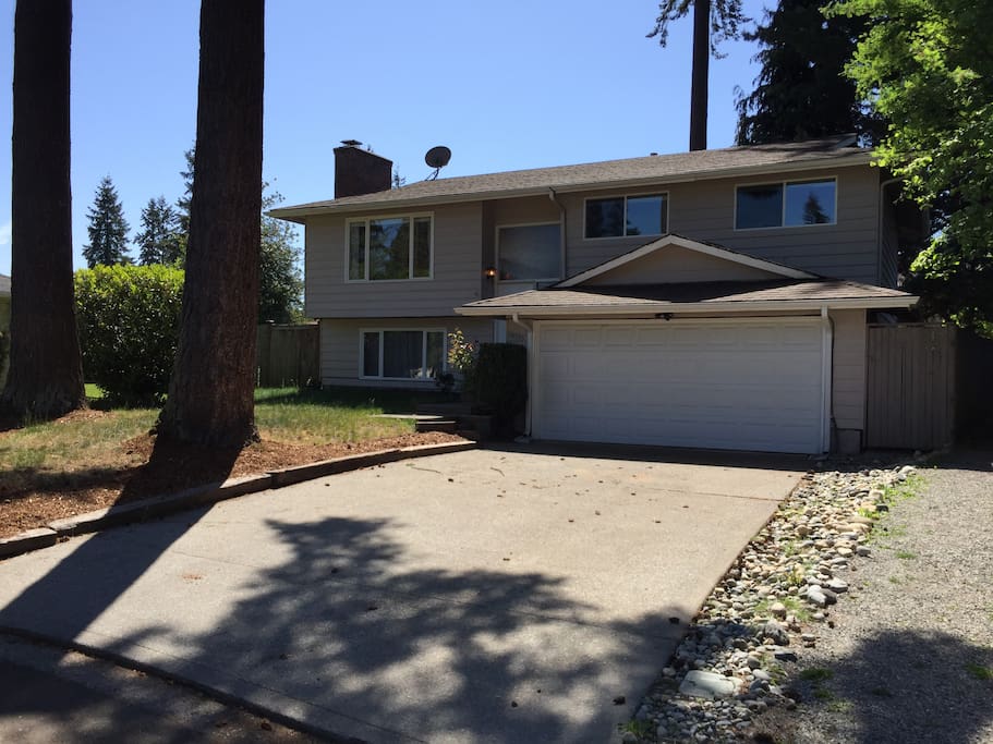 Fully remodeled Kirkland house!