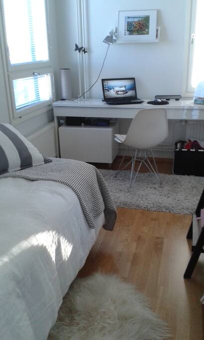 Bedroom (for 1 person) / study