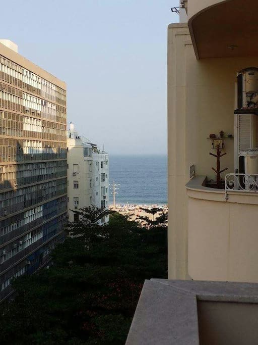Da varanda se vê o mar de Copacabana!