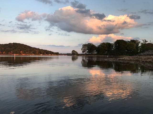 Airbnb Lake Lemon Vacation Rentals Places To Stay