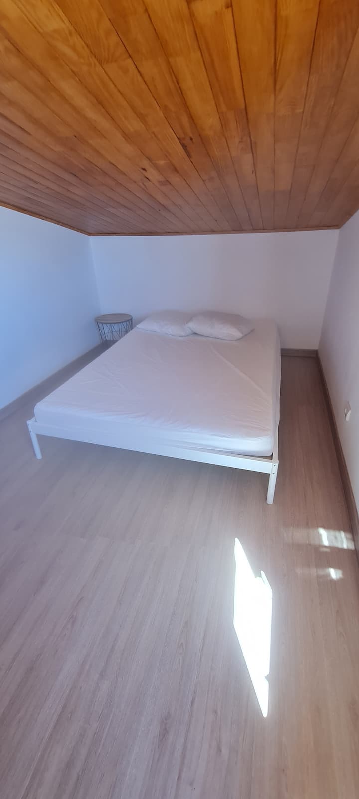 Спална соба 2
Двоен кревет