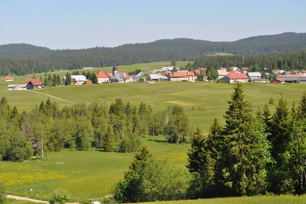 Le village en été