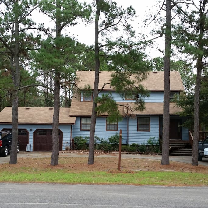 Front view of Lazy Days