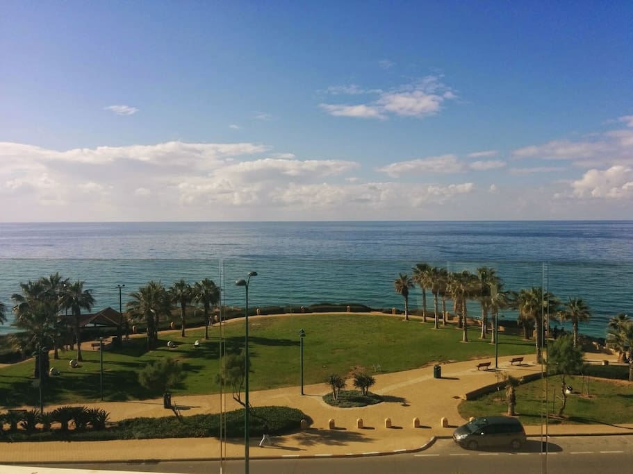 2m walk from the beautiful beach of Netanya