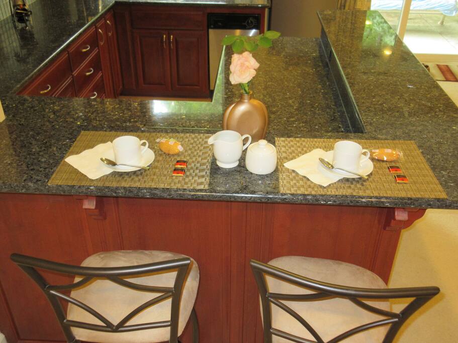 Enjoy breakfast at the bar