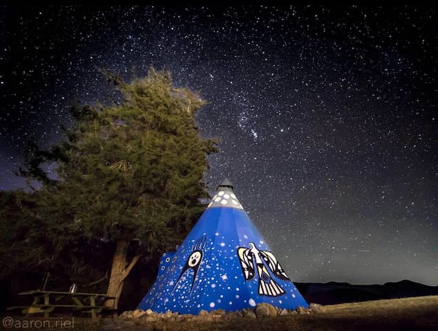 Tipi with a great view of the Blue Ridge Mountains