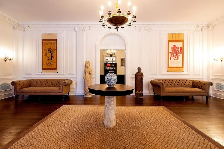 Mansion King Bedroom W View & Huge Marble Bathroom - Pittsfield, MA